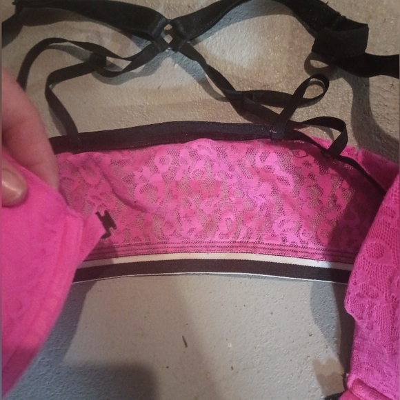 lot of 5 bras 38C in great condition - Picture 3 of 3